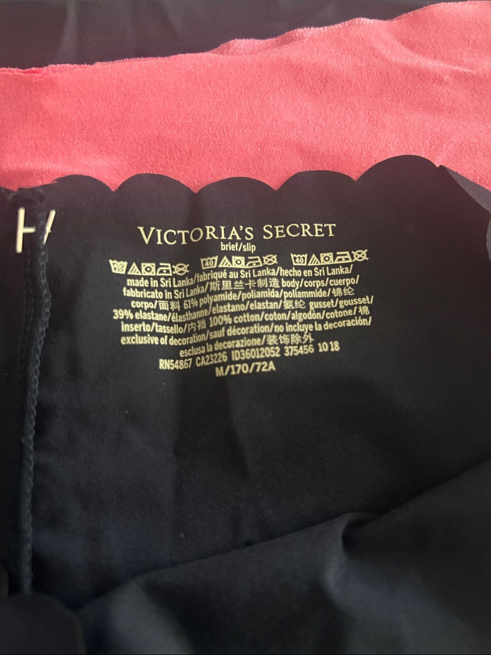 Victoria's Secret Women’s slip short high waisted brief . Bl. Blue . Navy . Pink - Picture 3 of 4